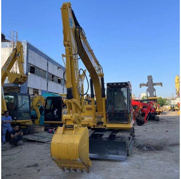 2024 Komatsu PC130 Crawler Excavator 2024 Komatsu PC130 Crawler Excavator