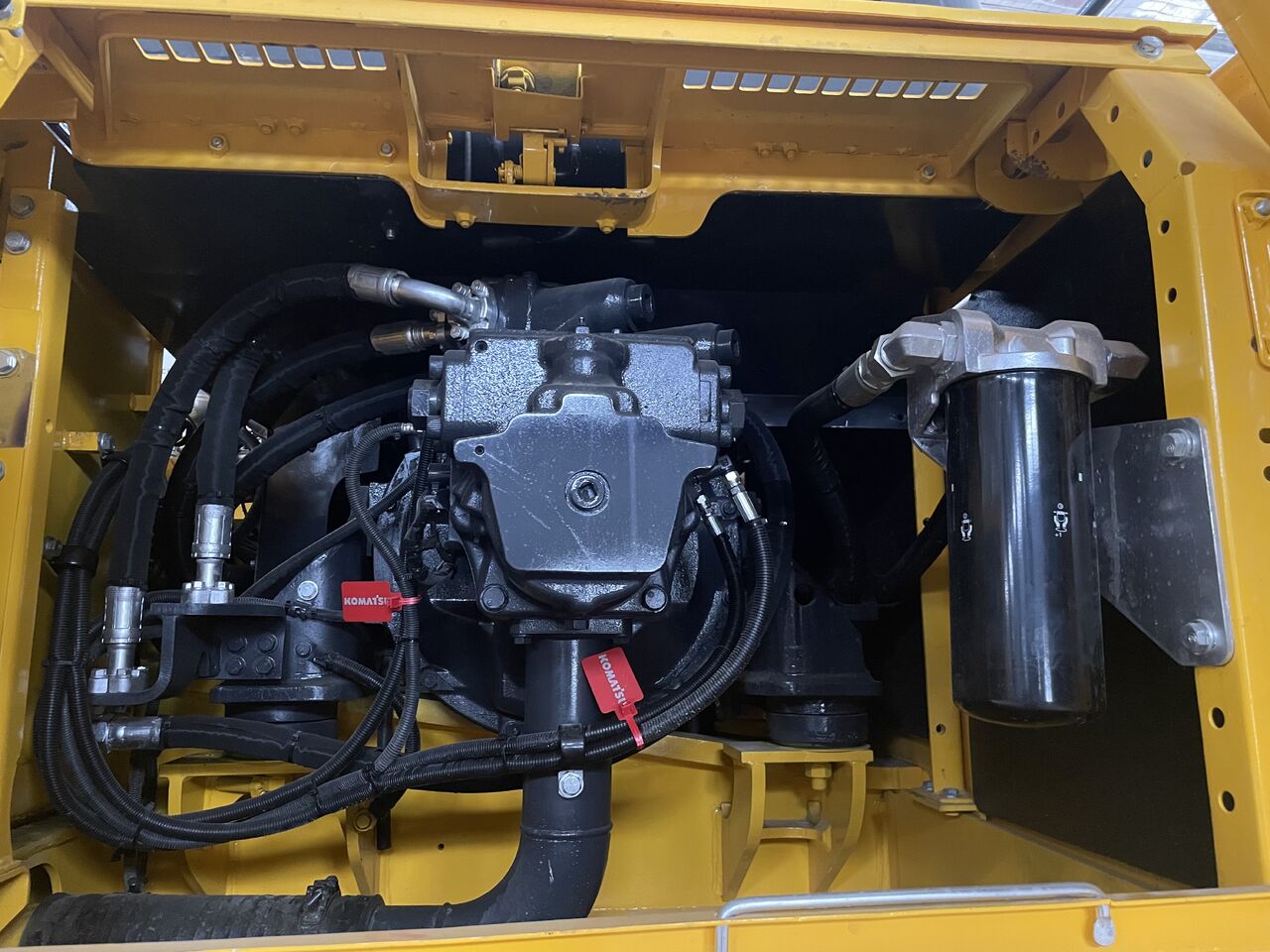 2024 Komatsu PC350-7 Crawler Excavator