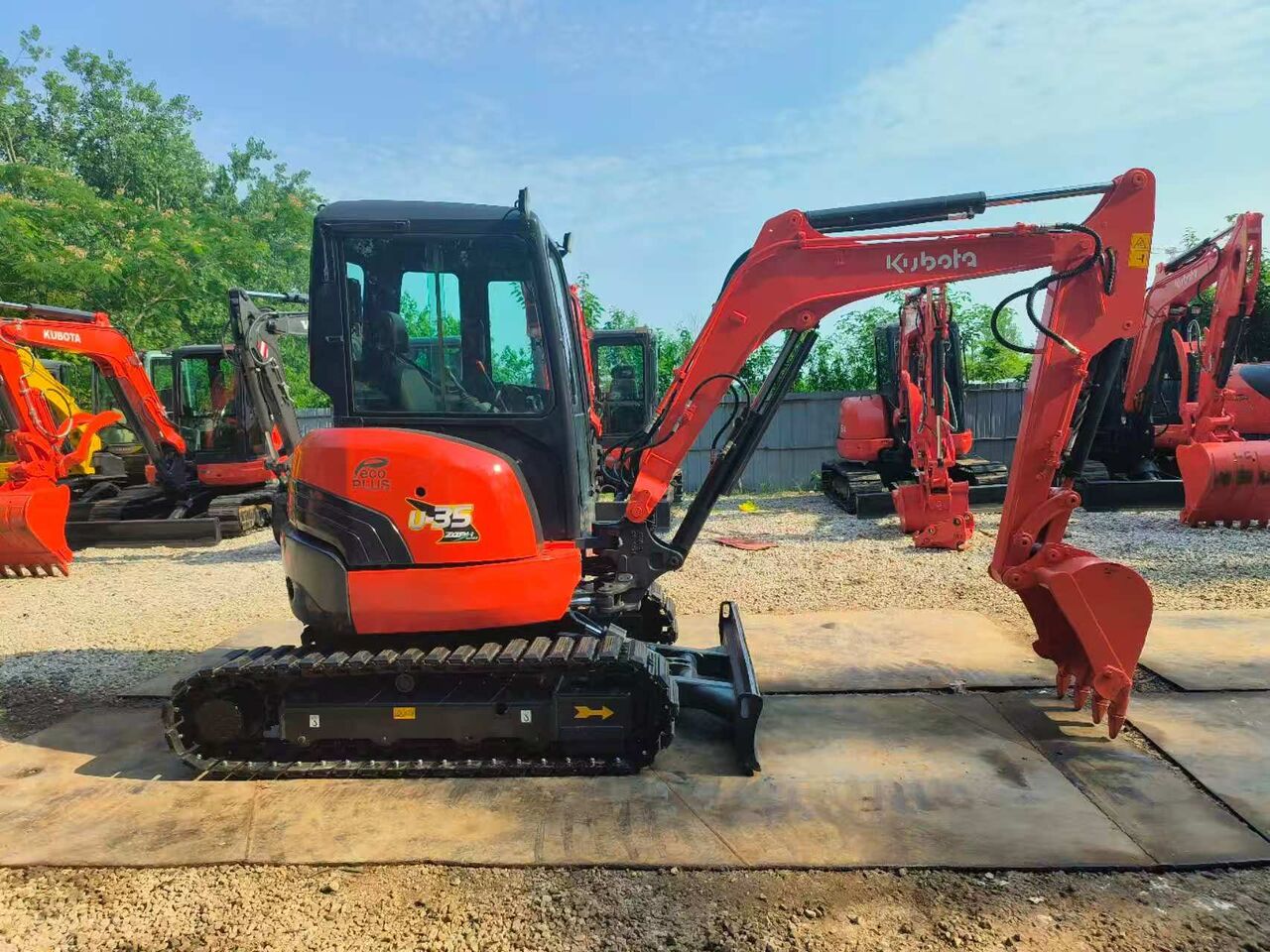 2024 Kubota U-35-5 Mini Excavator 2024 Kubota U-35-5 Mini Excavator