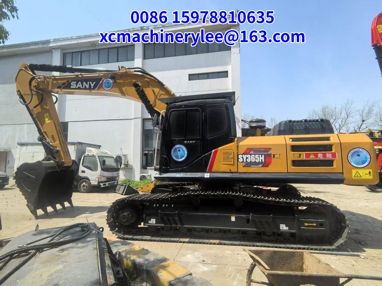 2024 Sany SY365H crawler excavator side view 2024 Sany SY365H crawler excavator side view