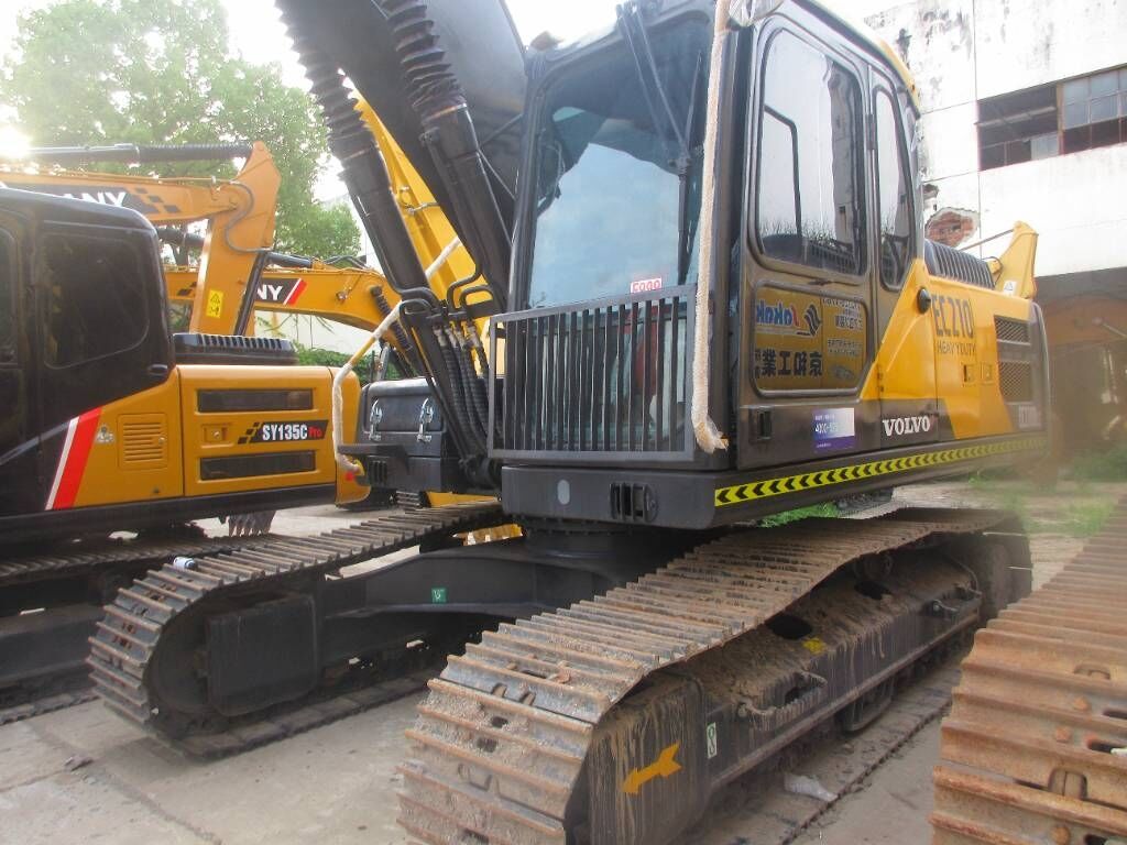 2024 Volvo EC210D Crawler Excavator
