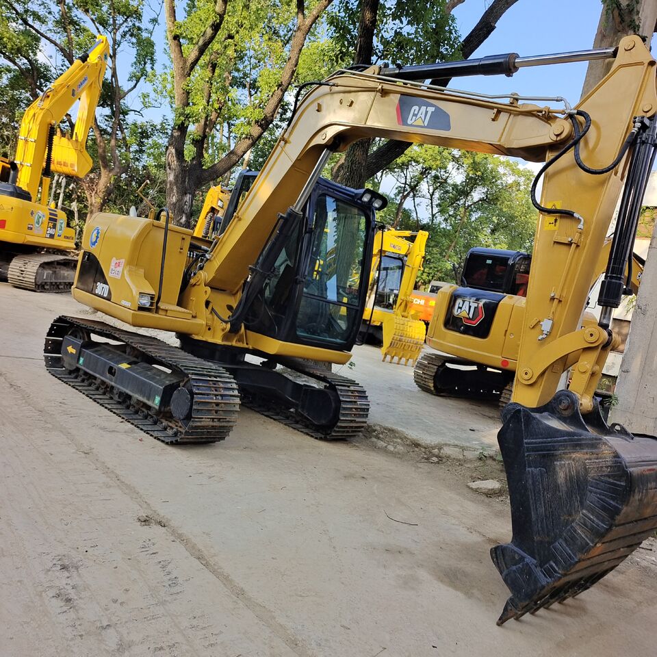 2025 Caterpillar 324DL Crawler Excavator