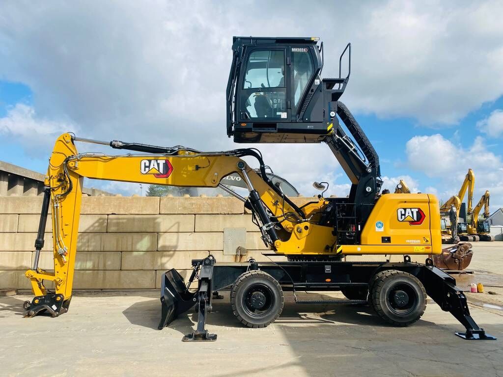 2025 Caterpillar MH3024 Material Handler 2025 Caterpillar MH3024 Material Handler