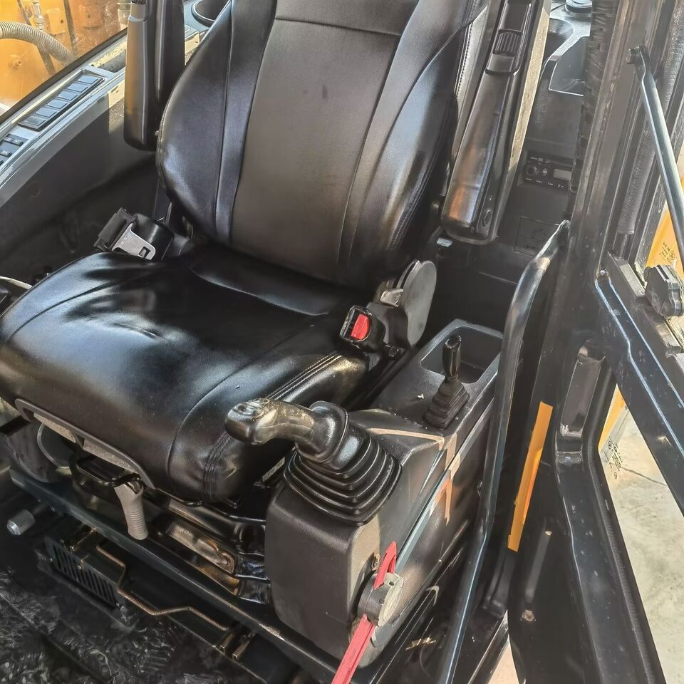 2025 Hyundai R210W-9 Wheel Excavator