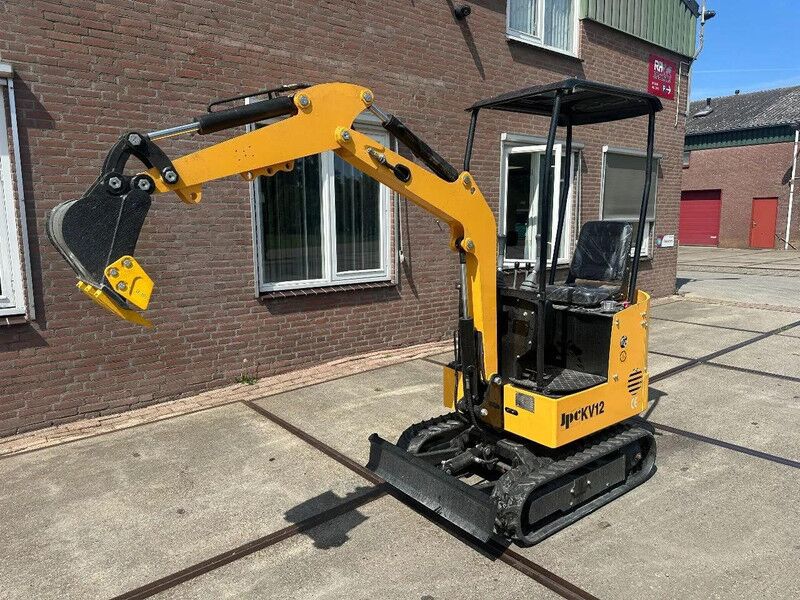 2025 JPC KV12 Mini Excavator