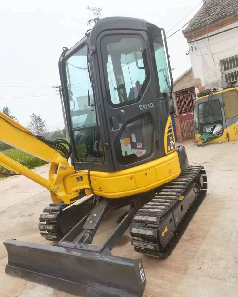 2025 Komatsu PC35MR Mini Excavator 2025 Komatsu PC35MR Mini Excavator