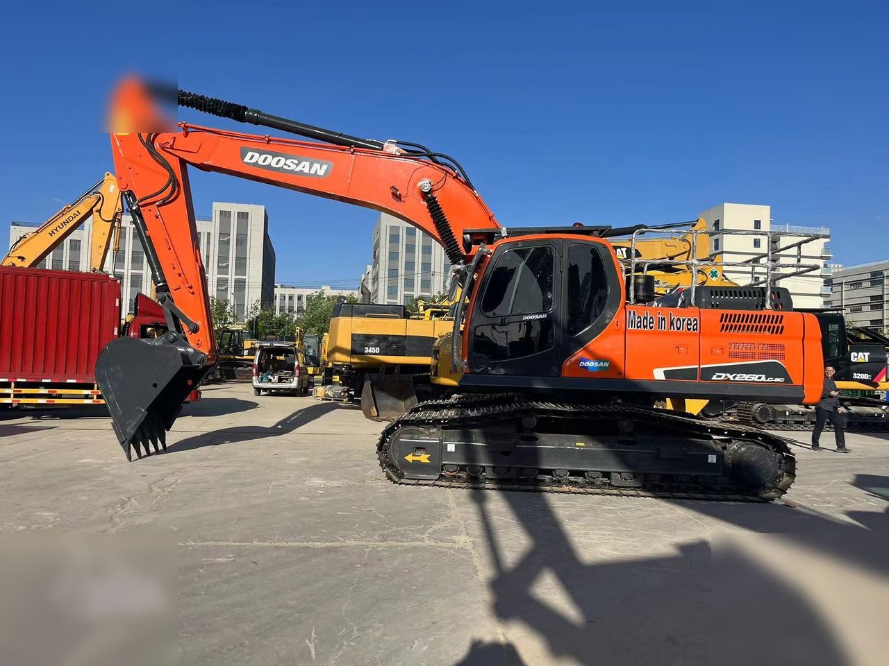 2020 Doosan DX260LC Crawler Excavator