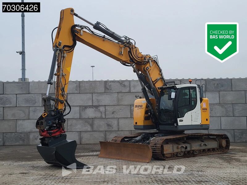 Liebherr R926 Compact Tiltrotator (2016)