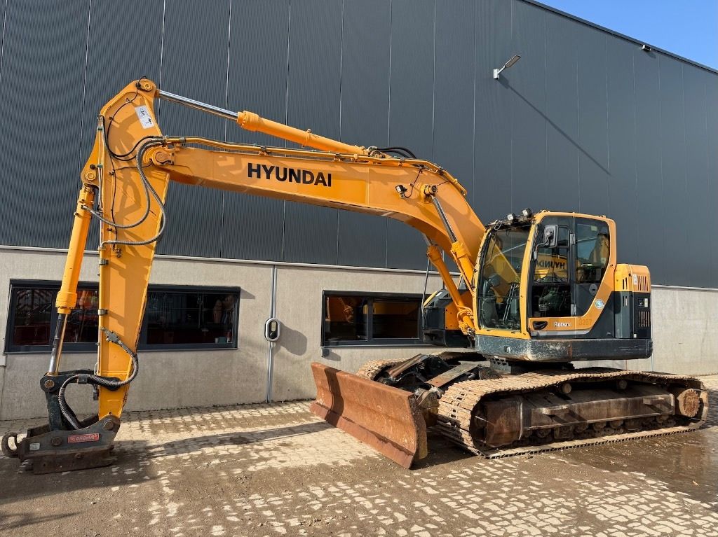 2014 Hyundai R235LCR-9A Crawler Excavator