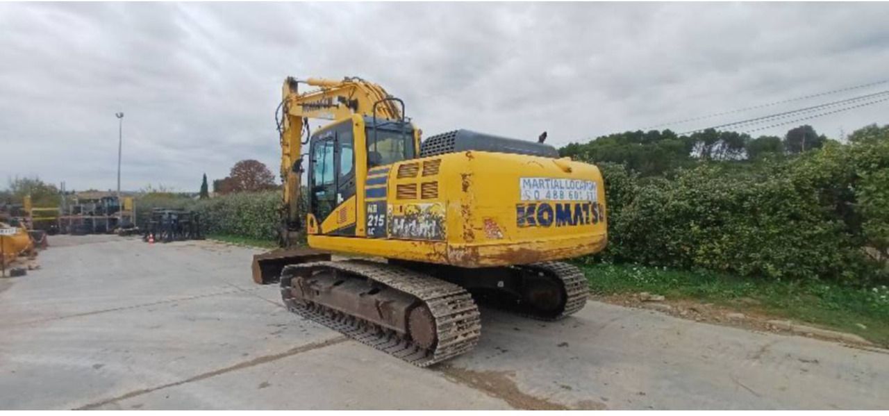Komatsu HB215LC-2 Escavatore cingolato del 2017