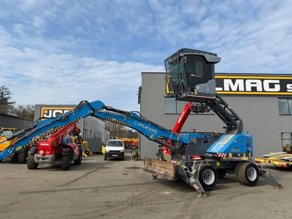 2019 Fuchs MHL 310 Wheel Excavator