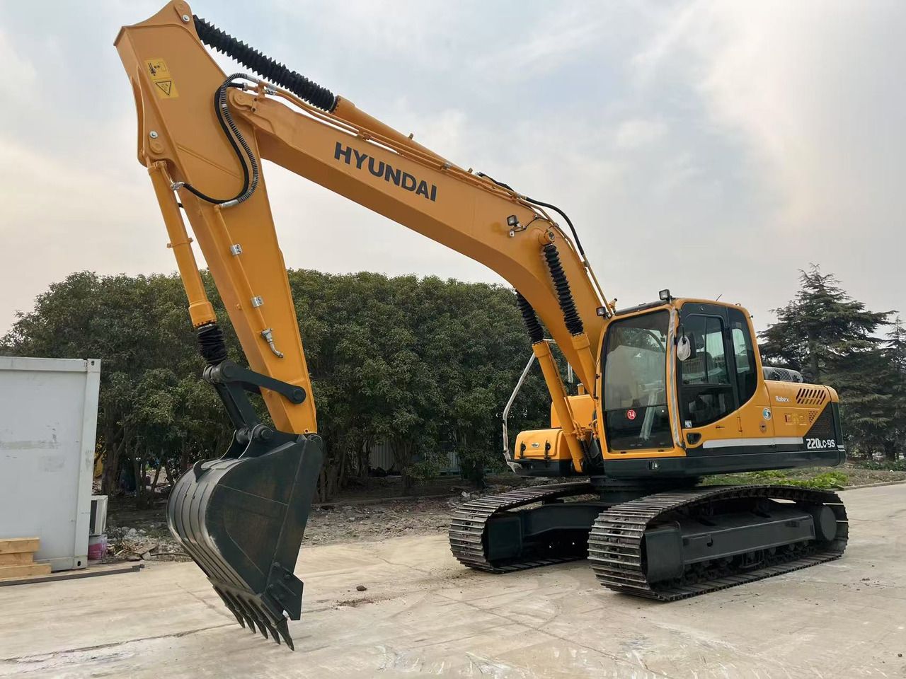 Escavadora de Lagartas Hyundai R220LC-9S 2024