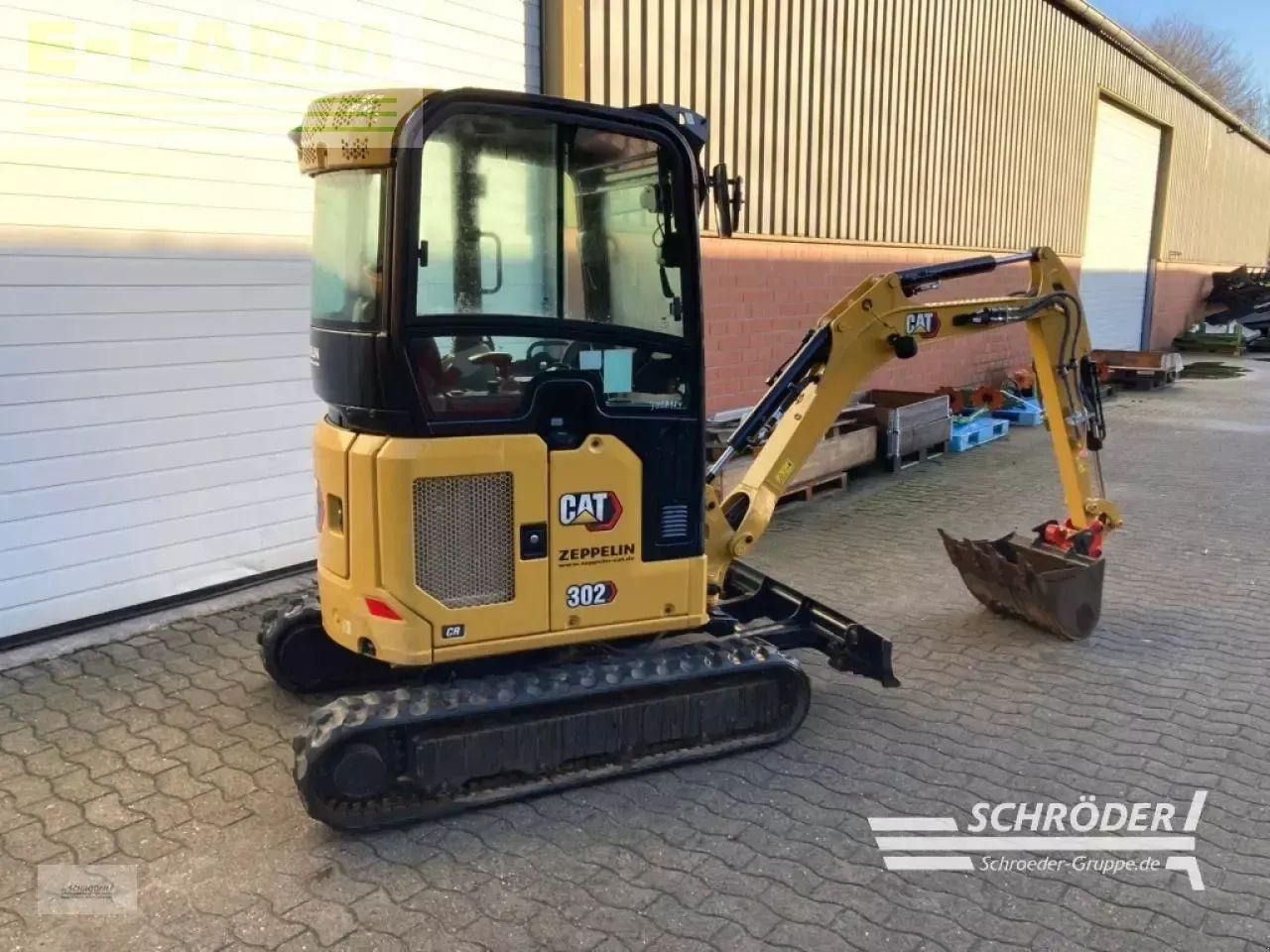 2021 Caterpillar 302CR Miniexcavadora