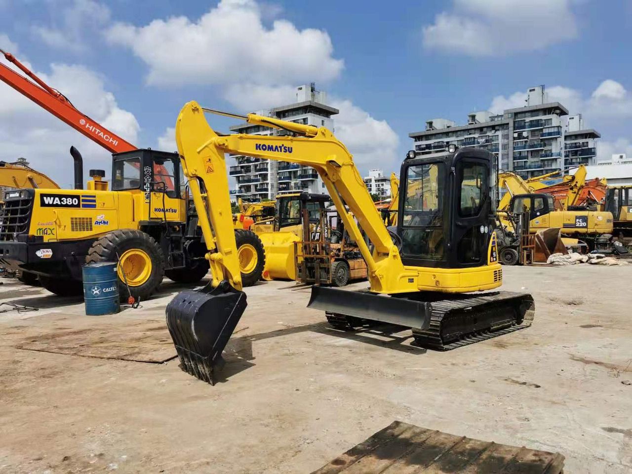 2020 Komatsu 55MR Miniescavatore