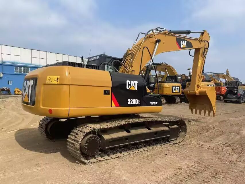 2024 Caterpillar 320D2 Crawler Excavator