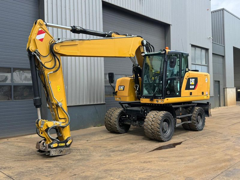 2017 Caterpillar M320F Escavadora de Rodas