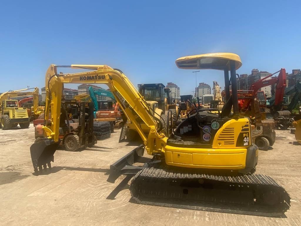 2020 Komatsu PC40MR-2 Mini Excavator