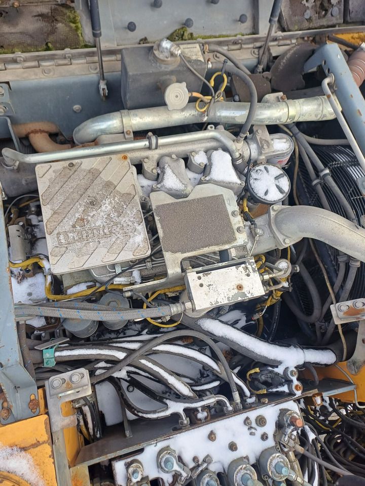 Escavadora de Rodas Liebherr A924B de 2003