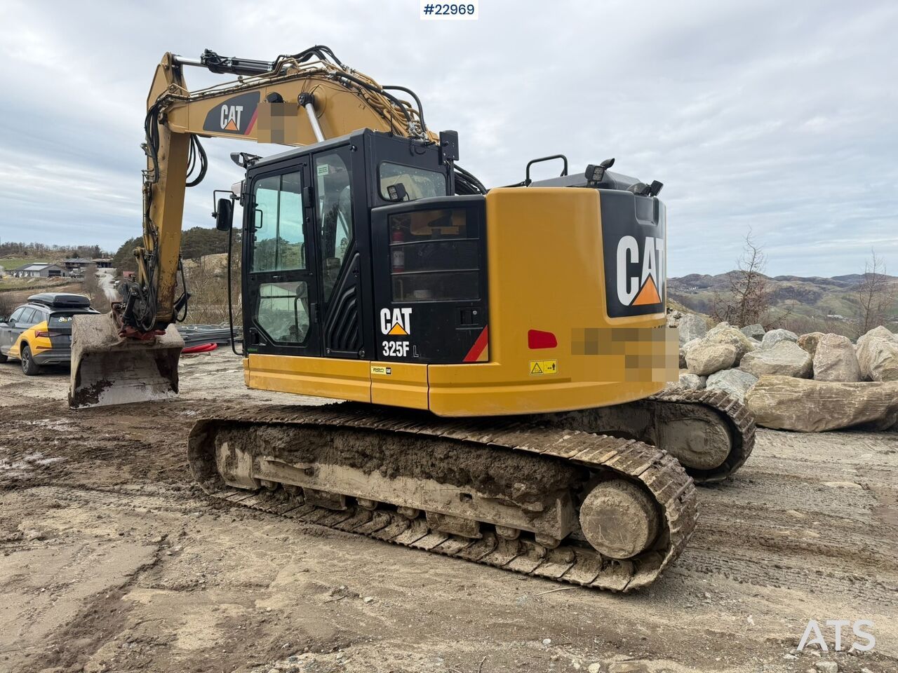 2018 Caterpillar 325FL Raupenbagger