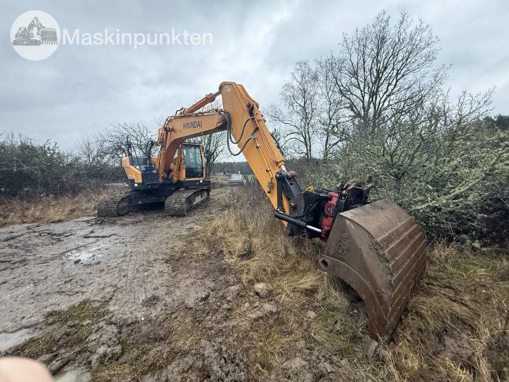 2016 Hyundai R235LCR-9A Crawler Excavator