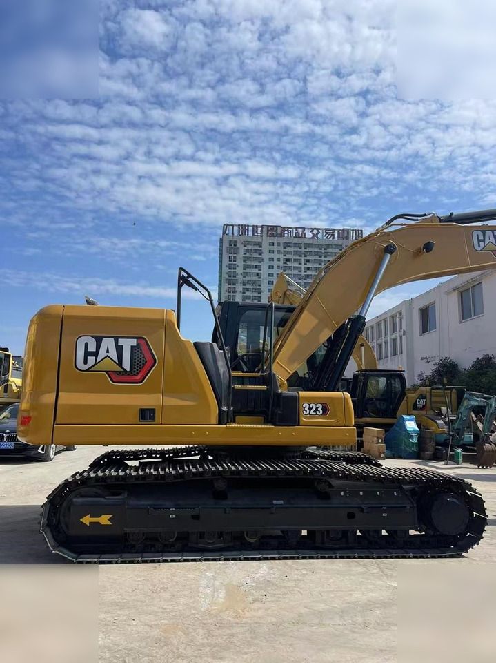2024 Caterpillar 323 Raupenbagger