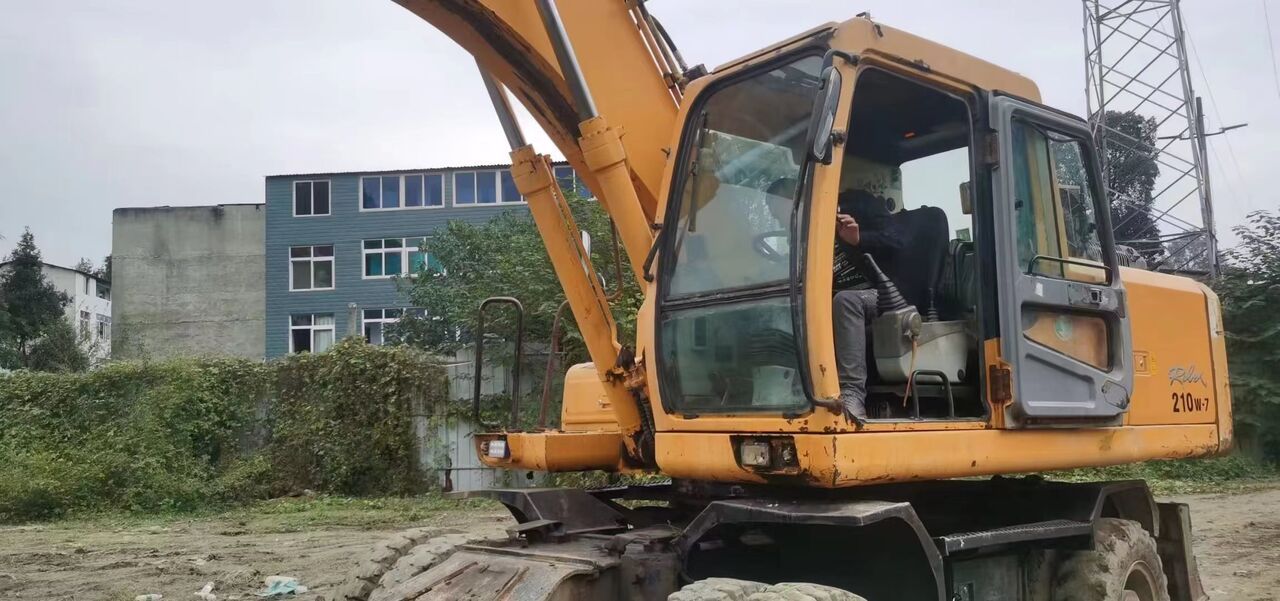 2023 Hyundai R210W-7 Lastikli Ekskavatör