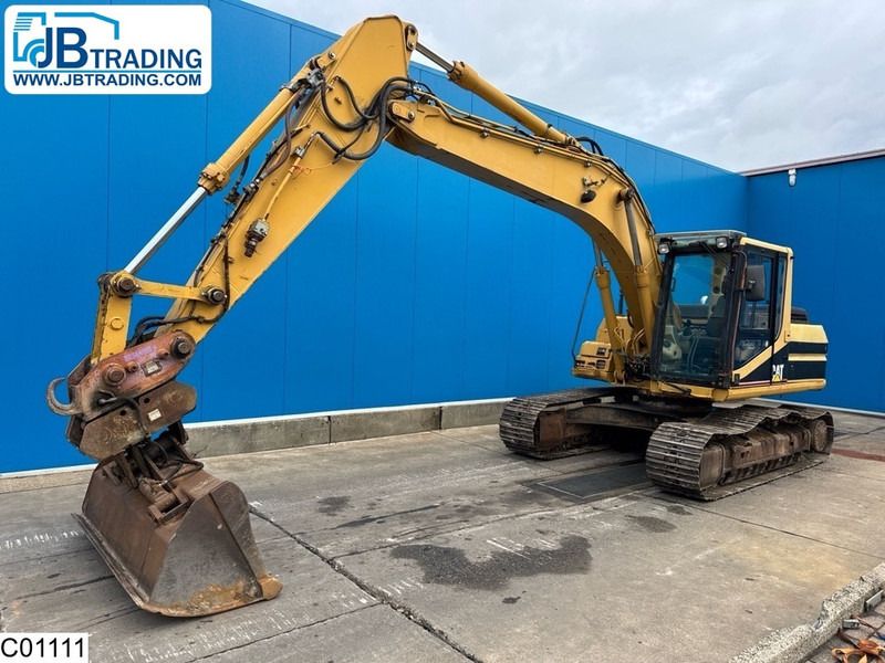 2001 Caterpillar 318B Crawler Excavator