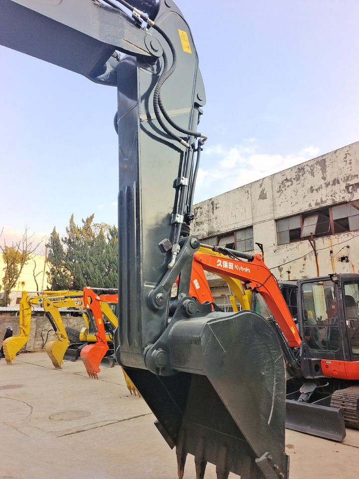 Excavator pe șenile Hyundai 305LC-9T 330LC-9S Stoc masiv disponibil (2024)