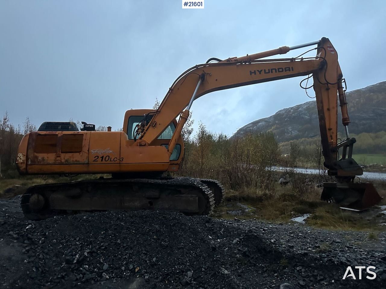 1997 Hyundai R210LC-3H Excavator pe șenile