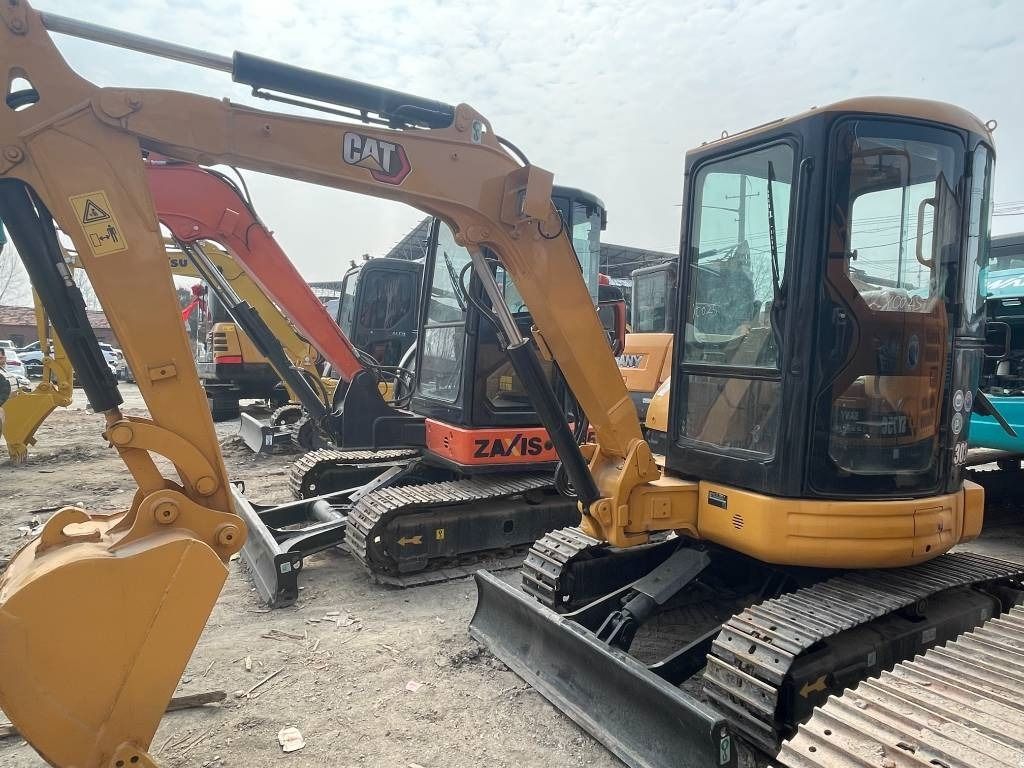 2024 Caterpillar 303.5 Mini Escavadora