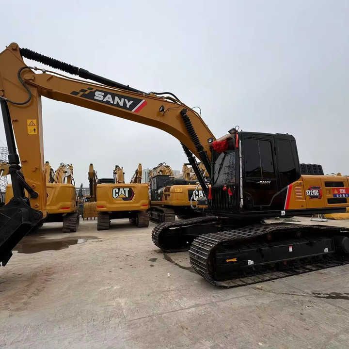 Escavatore cingolato Sany 215C del 2023