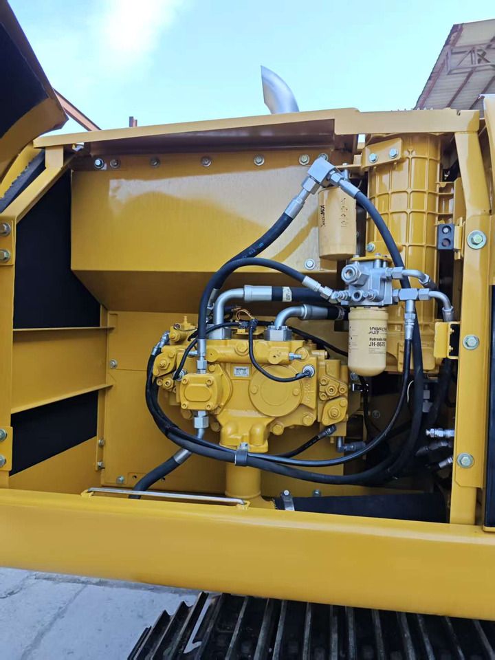 2010 Caterpillar 320CL гусеничный экскаватор