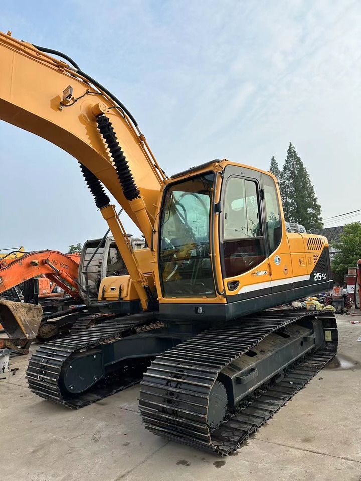 2023 Hyundai 215-9C Escavatore cingolato