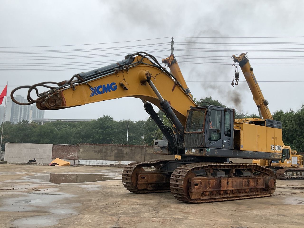 2017 XCMG XE900D Pelle sur chenilles