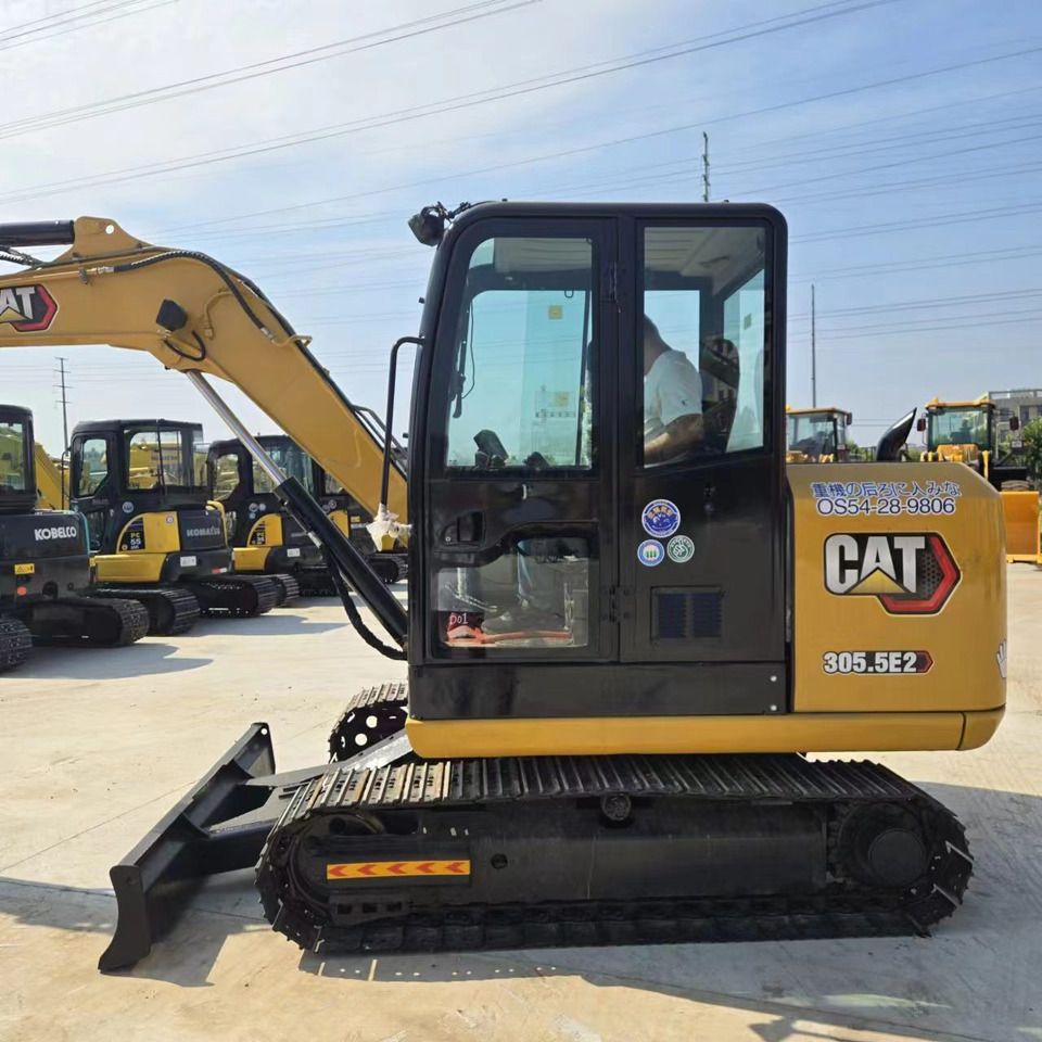 2022 Caterpillar 305.5E2 Kompaktbagger
