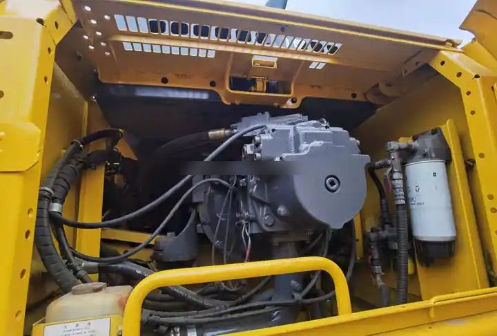 Escavatore cingolato Komatsu PC400-7 del 2017