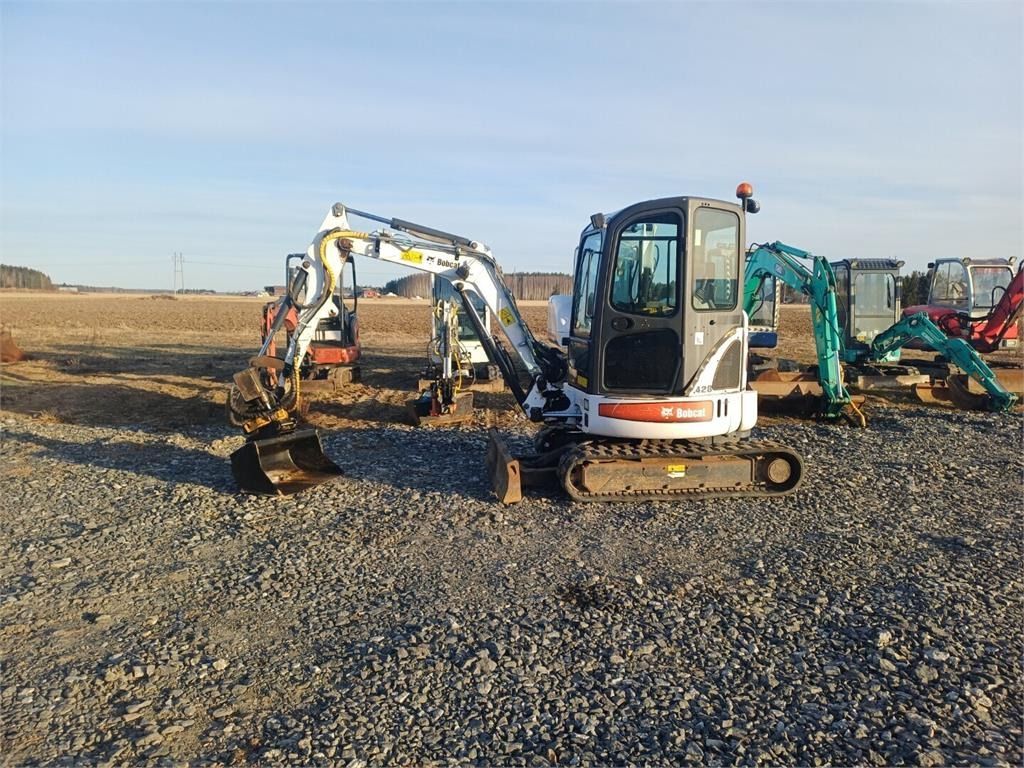 2009 Bobcat 428EG mini excavator, side view