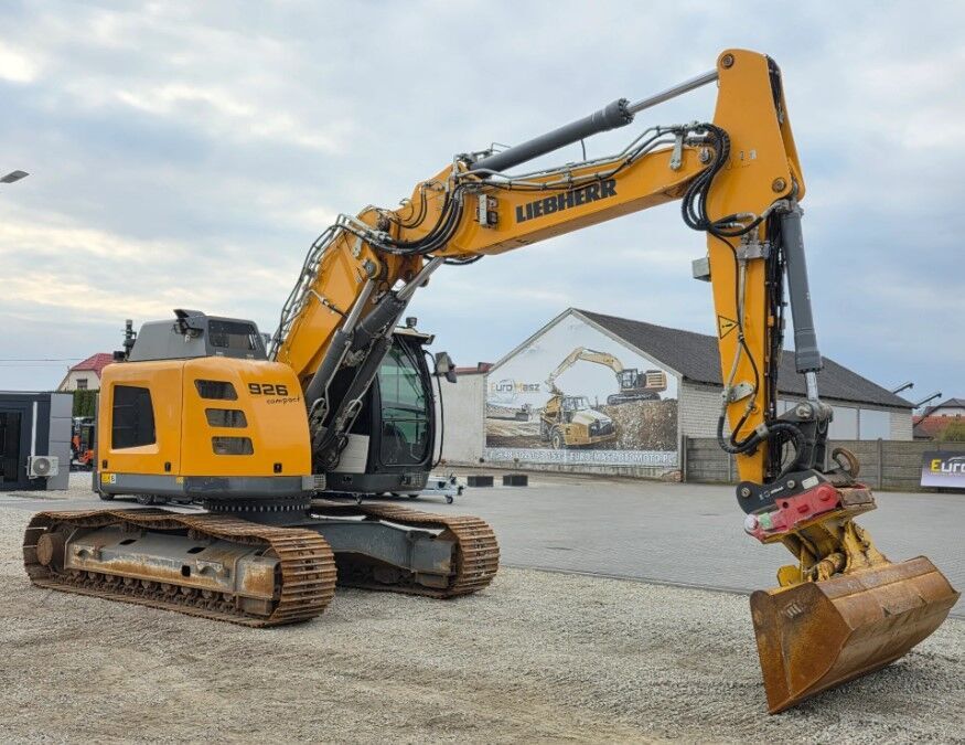 2020 Liebherr R926COMPACT Crawler Excavator