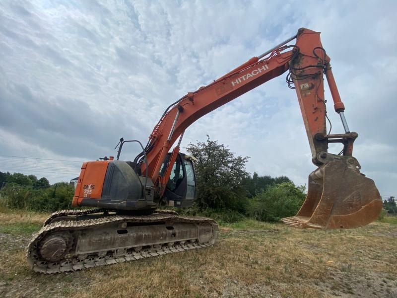 2012 Hitachi ZX225USLC-3 Rupsgraafmachine