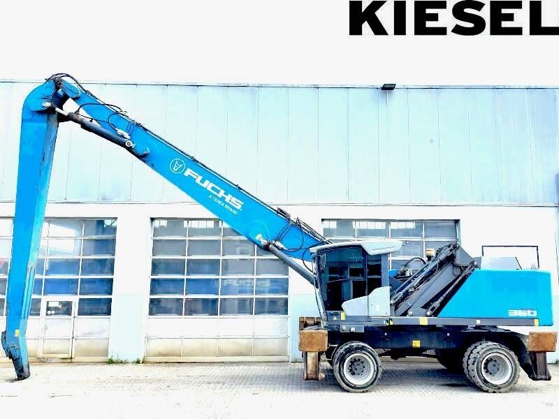 2020 Fuchs MHL360 F Material Handler