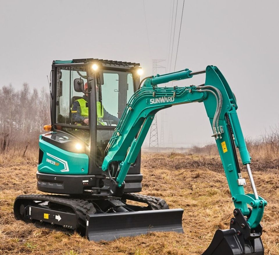 2024 Sunward SWE25UF Mini Excavator