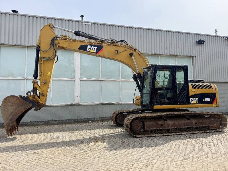 Excavadora de cadenas Caterpillar 319D de 2012