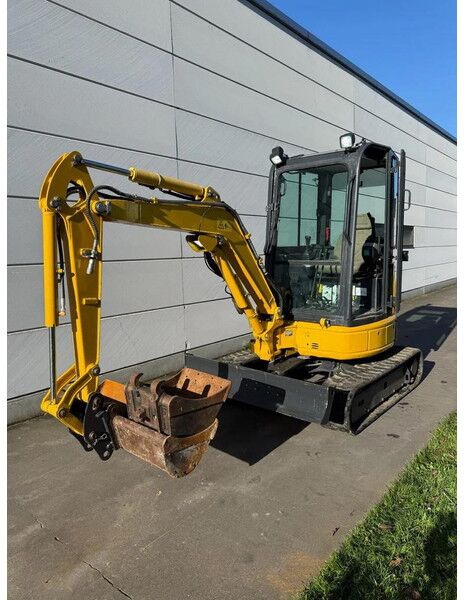2017 Komatsu PC26MR-3 Minikoparka