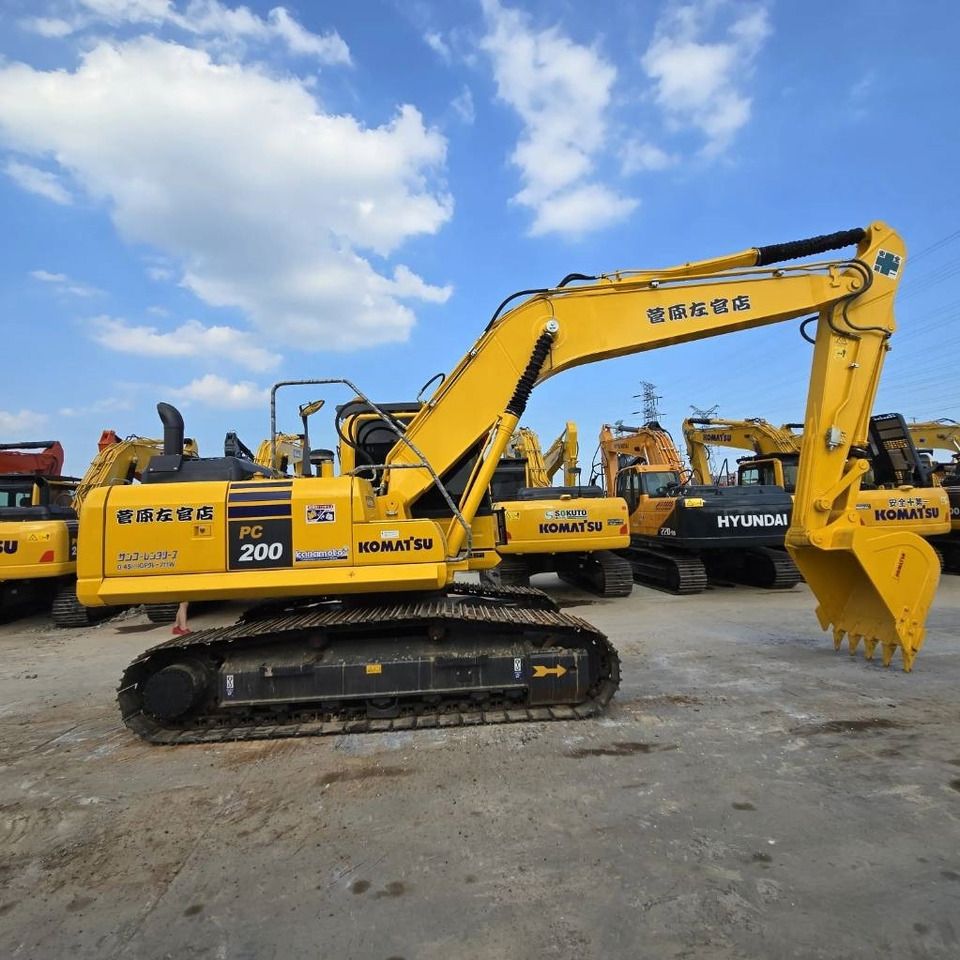 2023 Komatsu PC200-8 Crawler Excavator