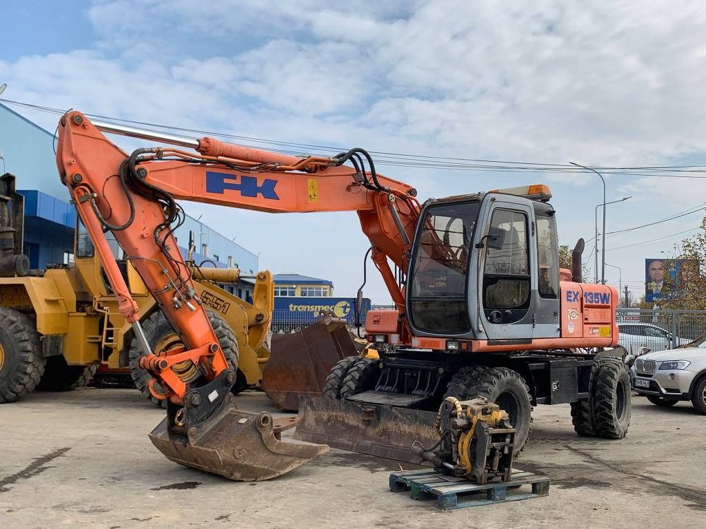 2003 Kobelco EX135W Wheel Excavator