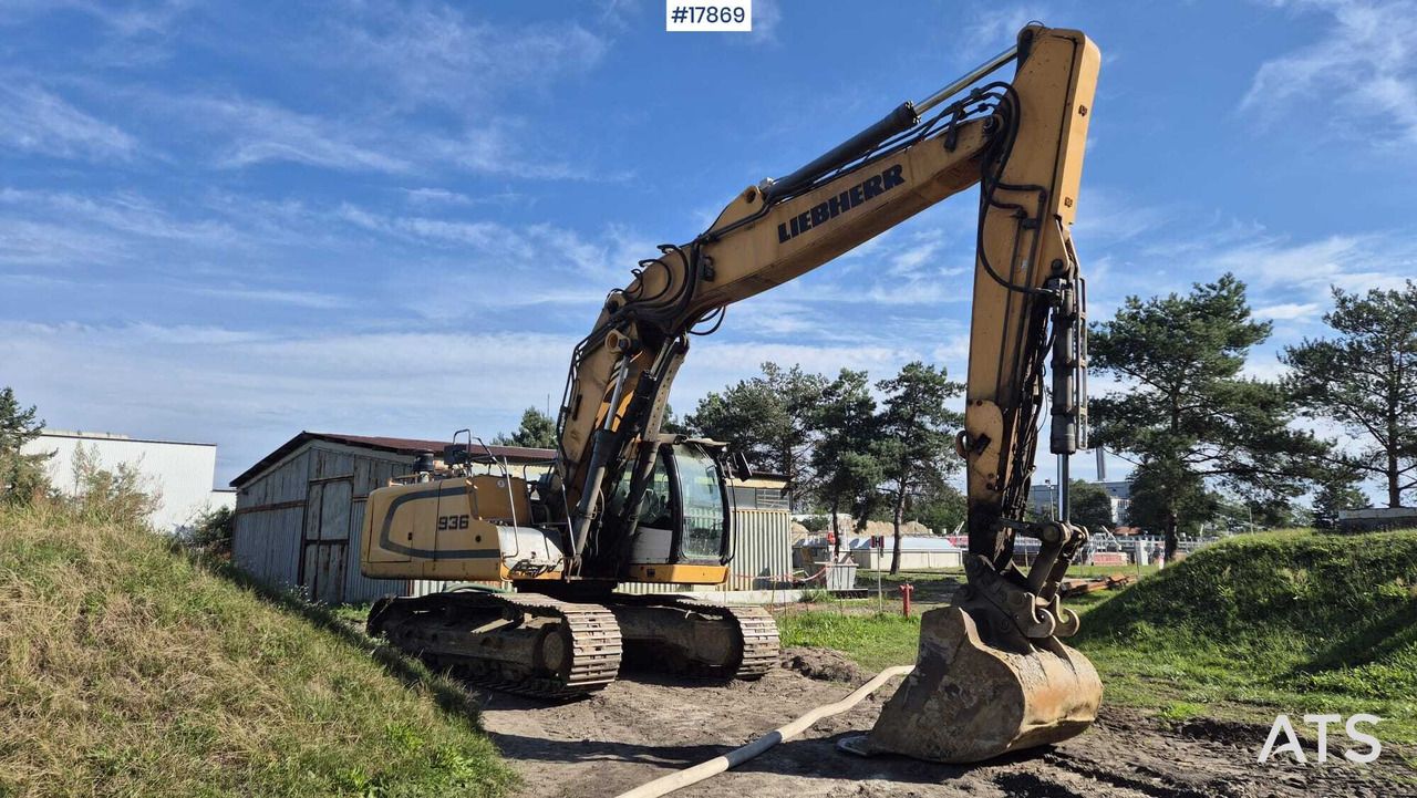 2015 Liebherr R936 NLC Crawler Excavator