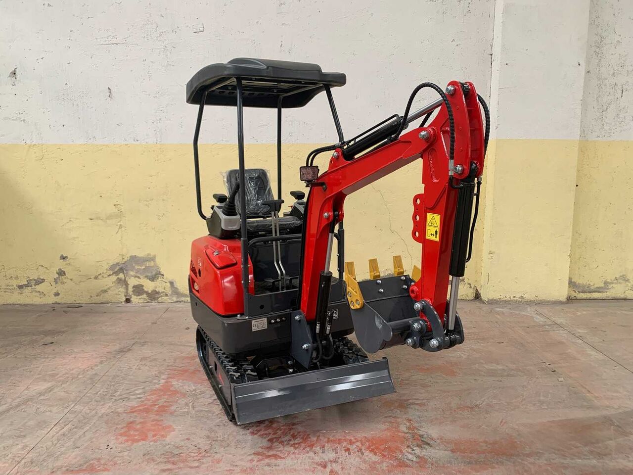 2026 EMS TP18 Mini Excavator