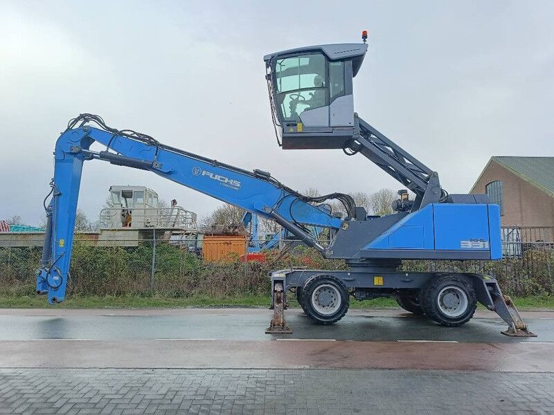 2019 Fuchs MHL331 Material Handler