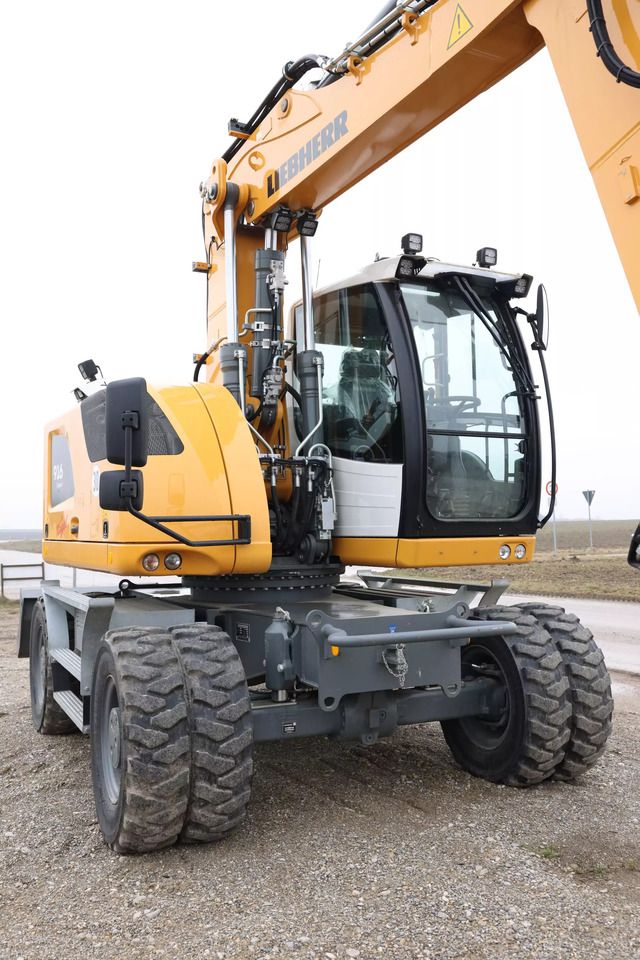 2023 Liebherr A916 COMPACT LITRONIC G6.0-D Колісний екскаватор