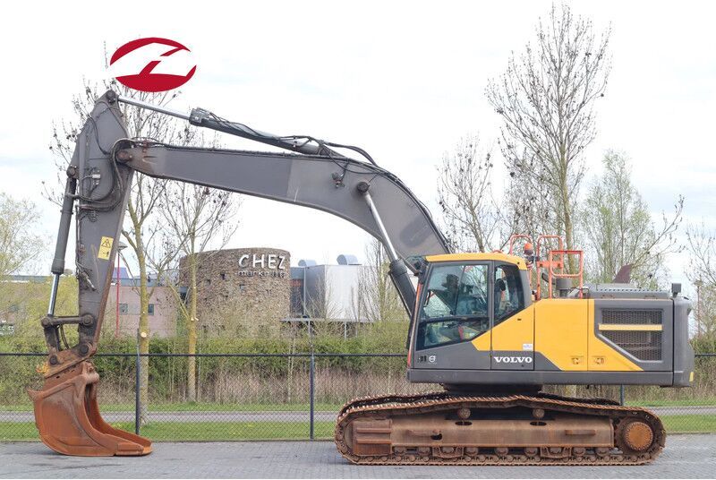 Volvo EC300EL | EC 300 EL | Quick Coupler | Bucket (2016)